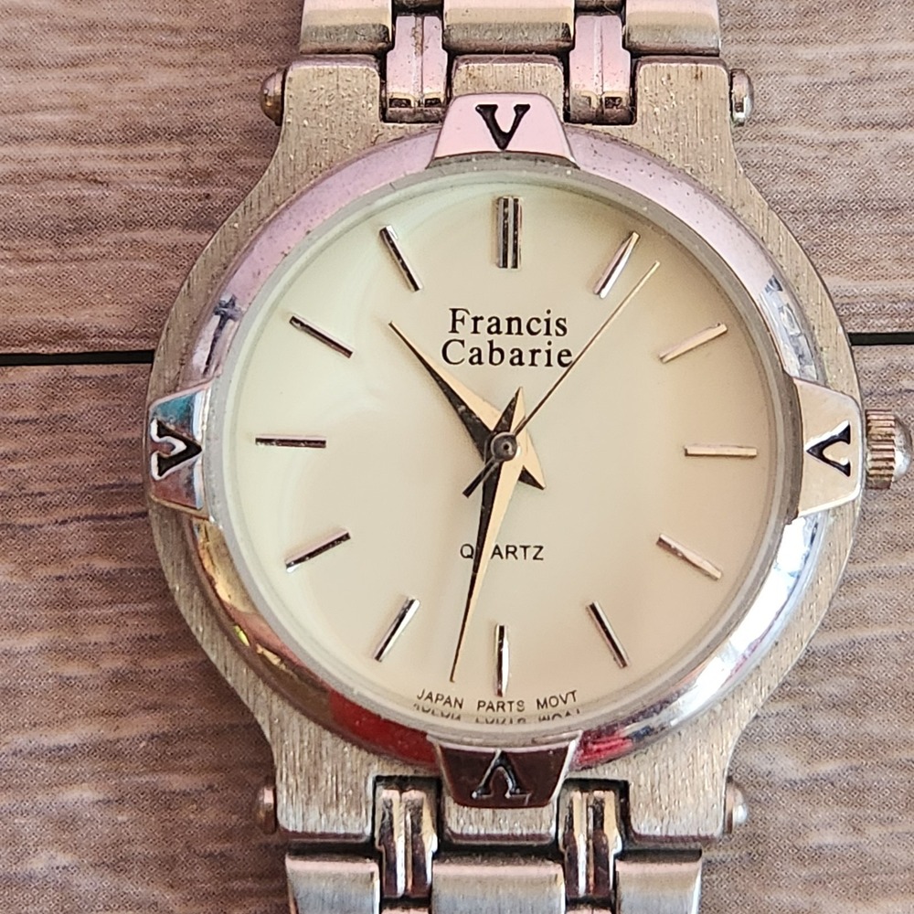 Francis Cabarie Womens Quartz Round Wrist Watch Steel Band New Battery Working